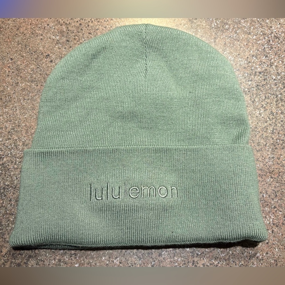lululemon athletica Olive Knit Hat/Toque
